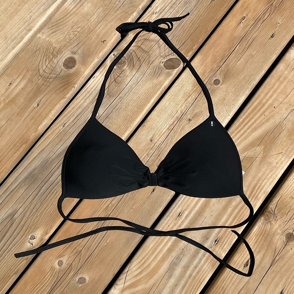 Bamboo Island bikini top